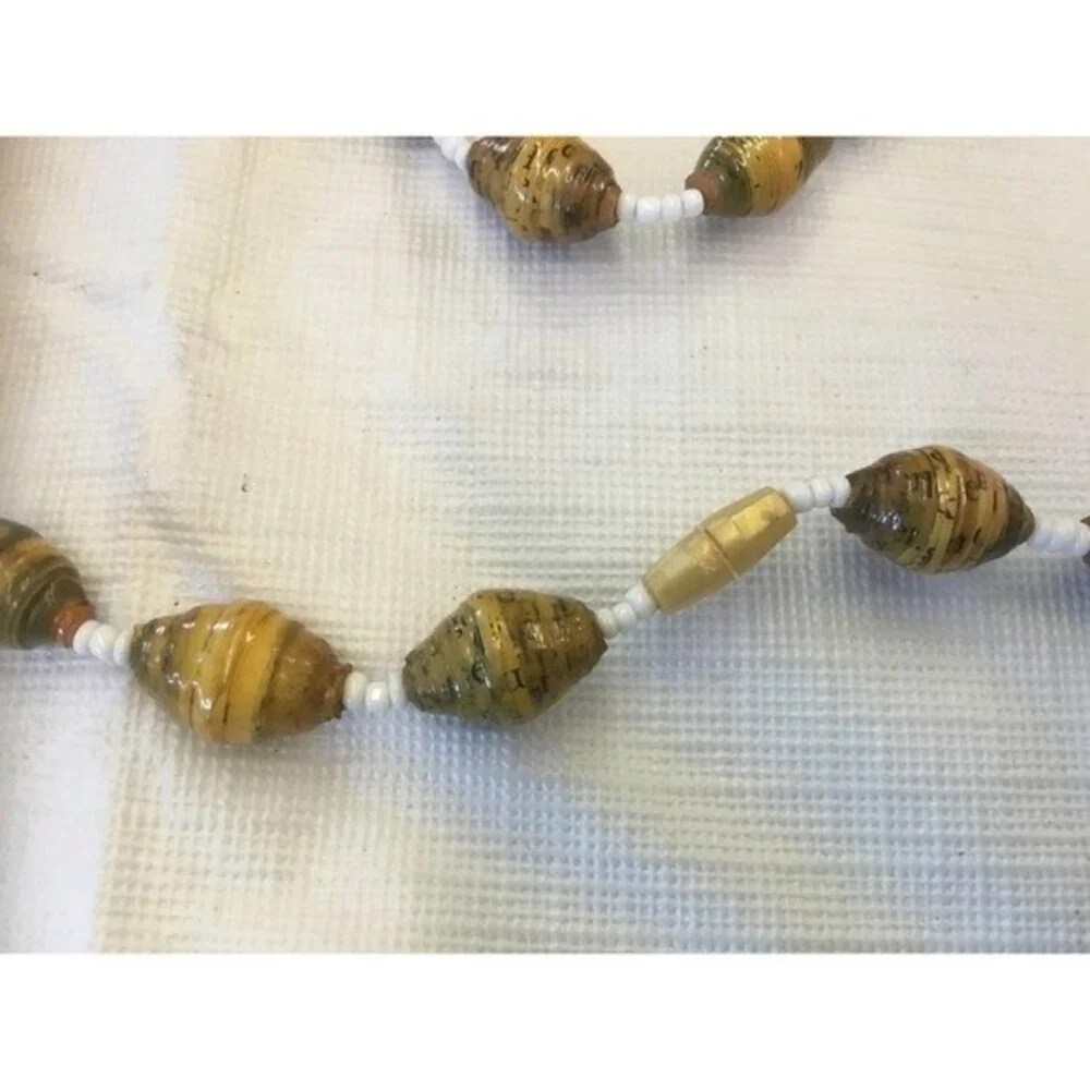 Paper Bead Necklace